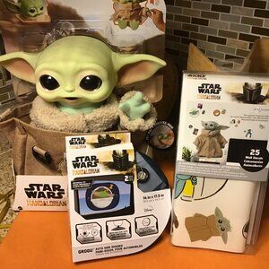 NEW Talking Mandalorian 11” backpack and Auto Side Shade and wall decals